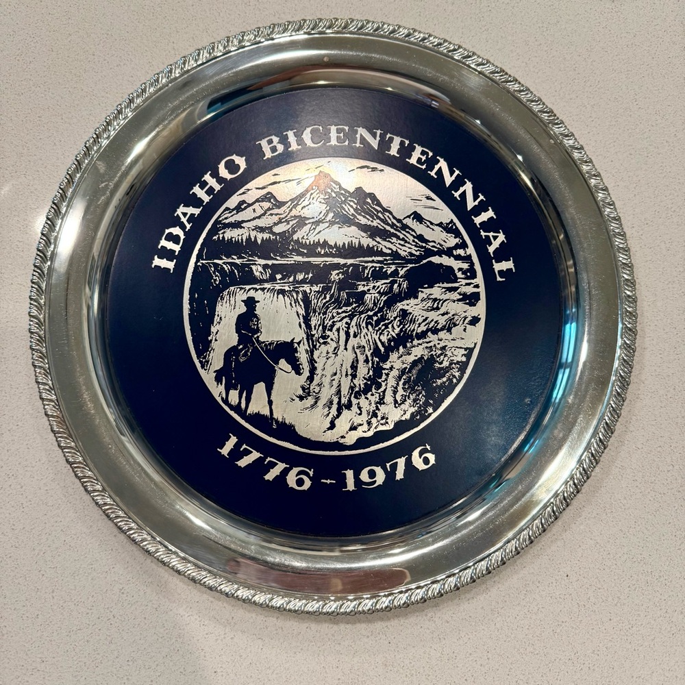 Oneida Silverplated Blue Idaho Bicentennial Tray! Gorgeous antique collectible!